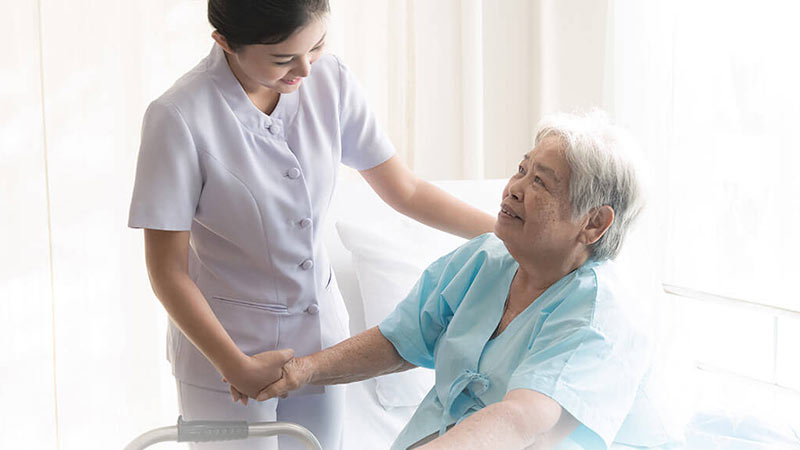 ศูนย์ดูแลผู้สูงอายุ และผู้ป่วย มืออาชีพ - Aryuwat Nursing Home